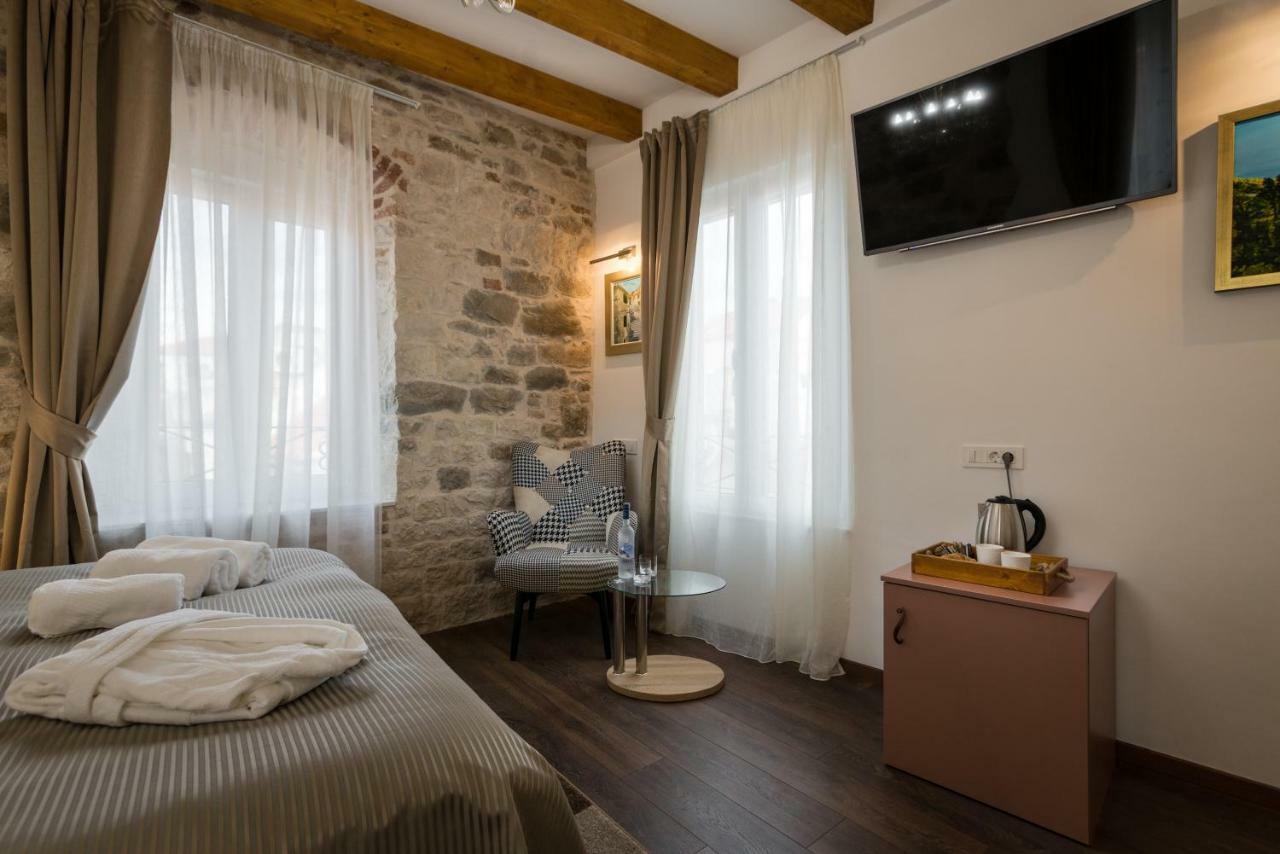 ID Regal Residence Split Exterior foto